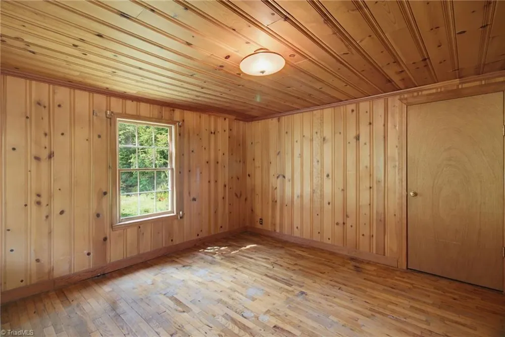 5650 Waller Road Pfafftown, NC 27040