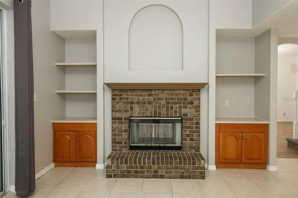 1730 TEALBRIAR AVENUE Oviedo, FL 32765