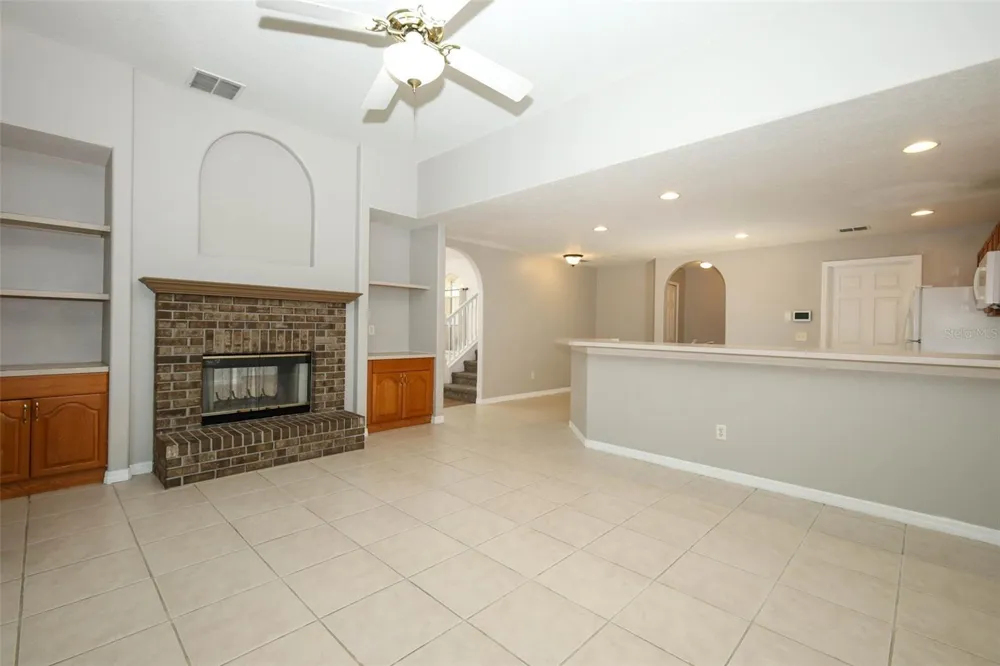 1730 TEALBRIAR AVENUE Oviedo, FL 32765