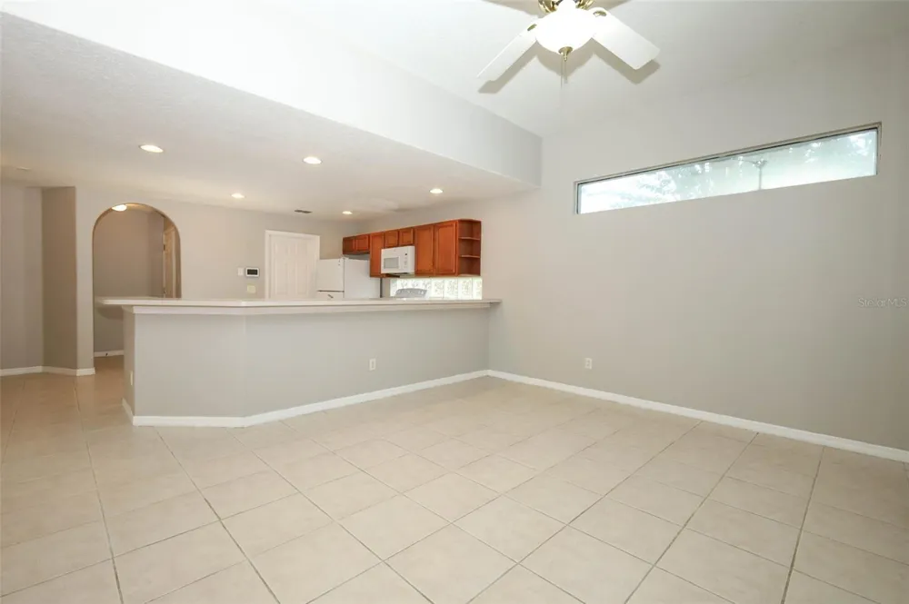 1730 TEALBRIAR AVENUE Oviedo, FL 32765