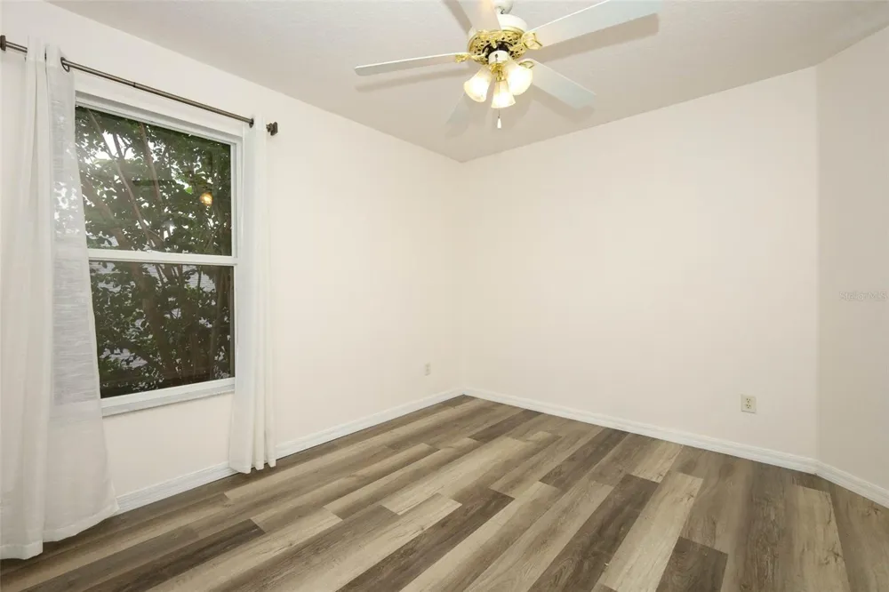 1730 TEALBRIAR AVENUE Oviedo, FL 32765