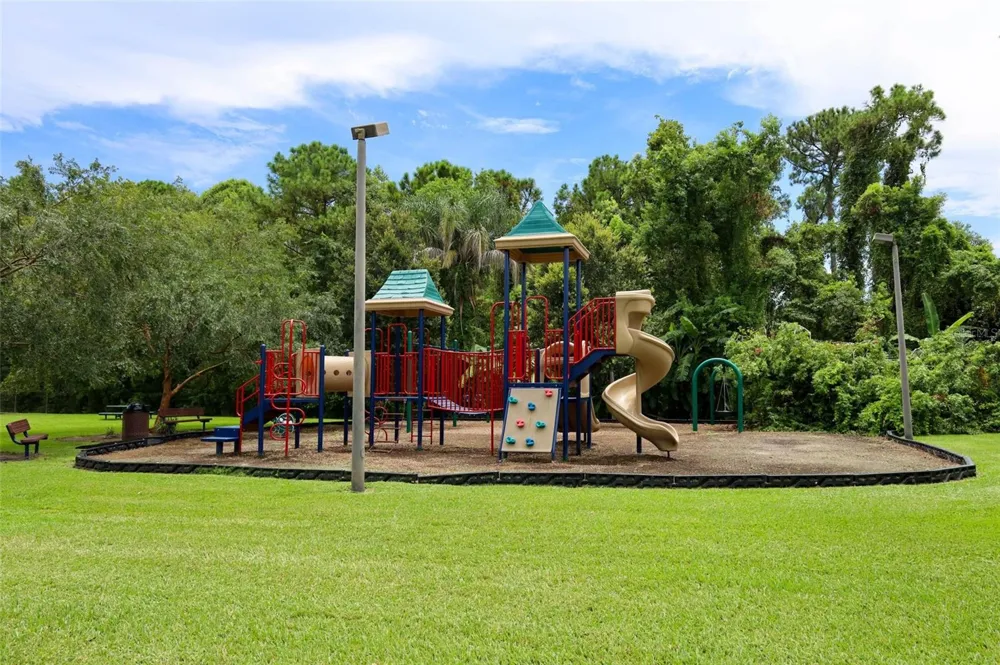 1730 TEALBRIAR AVENUE Oviedo, FL 32765