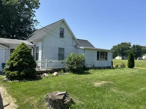 1984 Greenly Avenue