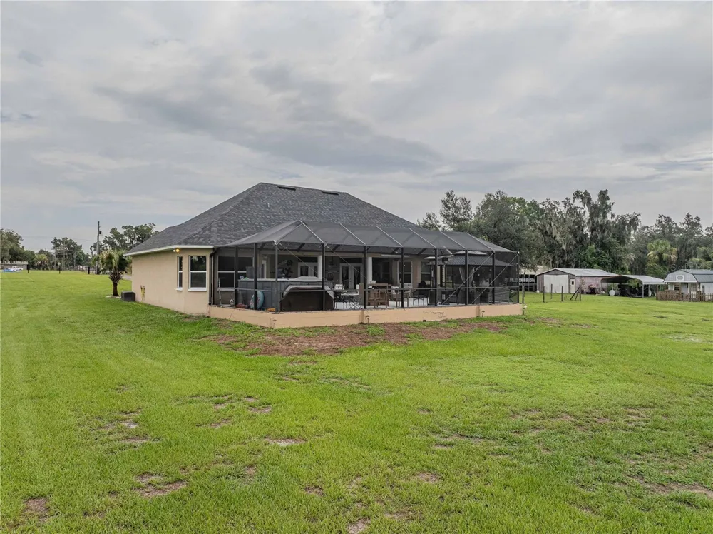 4280 TURNER ROAD Mulberry, FL 33860
