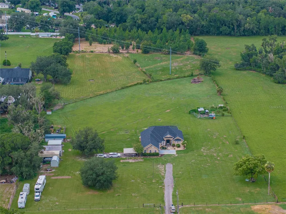 4280 TURNER ROAD Mulberry, FL 33860