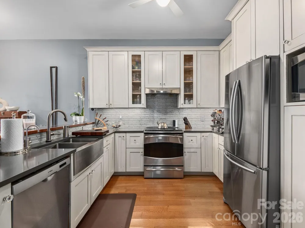 60 Haywood Street #3A Asheville, NC 28801