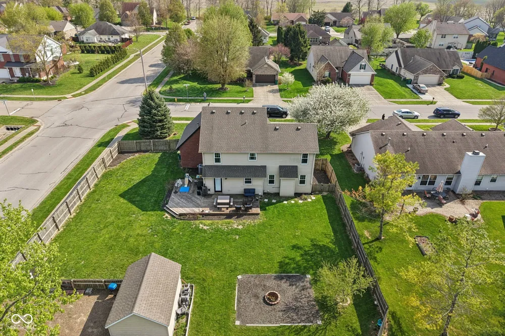 1694 Williamsburg Lane Franklin, IN 46131