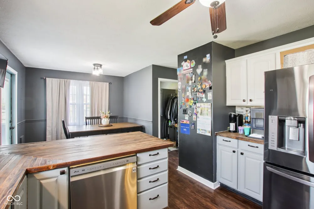1694 Williamsburg Lane Franklin, IN 46131