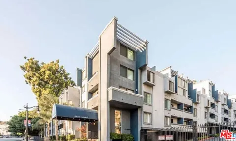1940 Highland Avenue