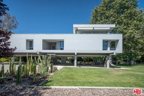 30047 Mulholland Hwy