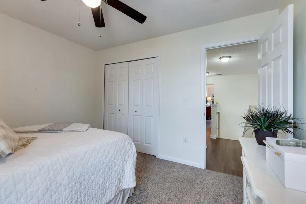 1055 Somerset Springs Dr Spring Hill, TN 37174