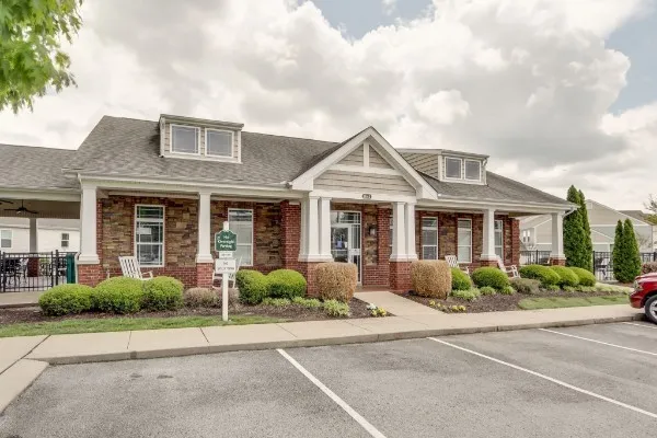 1055 Somerset Springs Dr Spring Hill, TN 37174
