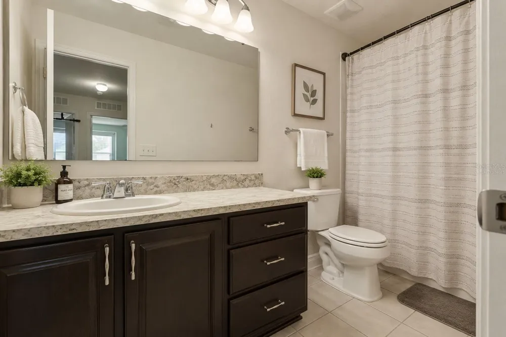 3254 LANDING VIEW Tavares, FL 32778