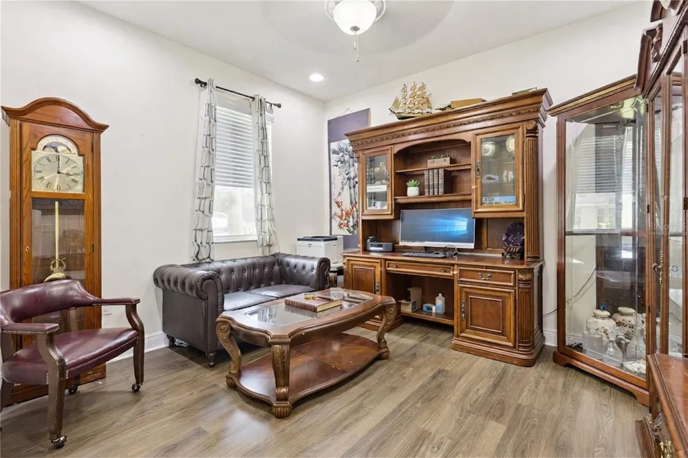 3254 LANDING VIEW Tavares, FL 32778