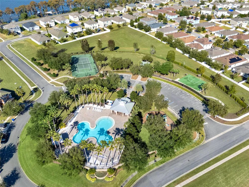 3254 LANDING VIEW Tavares, FL 32778