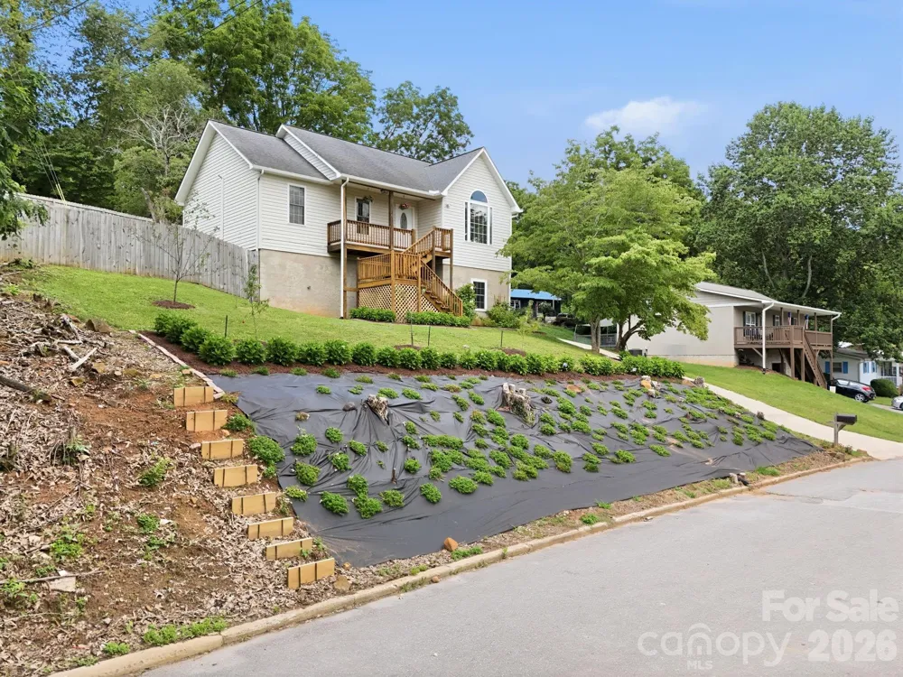 320 Meadowbrook Drive Canton, NC 28716