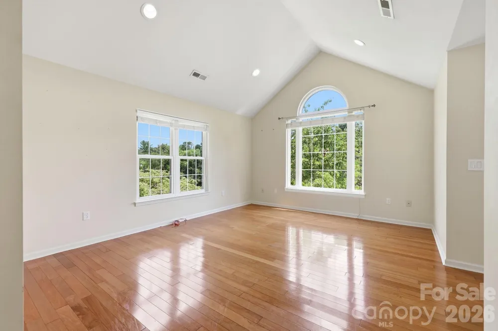 320 Meadowbrook Drive Canton, NC 28716