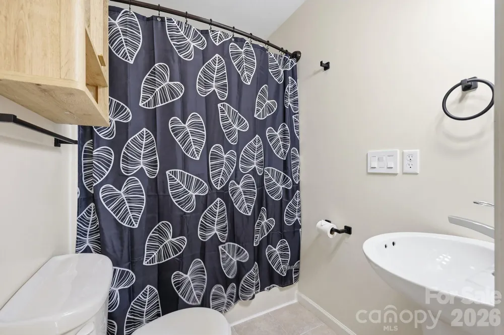 320 Meadowbrook Drive Canton, NC 28716