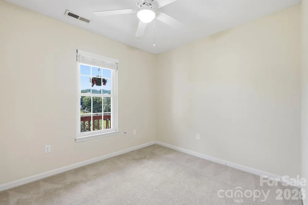 320 Meadowbrook Drive Canton, NC 28716