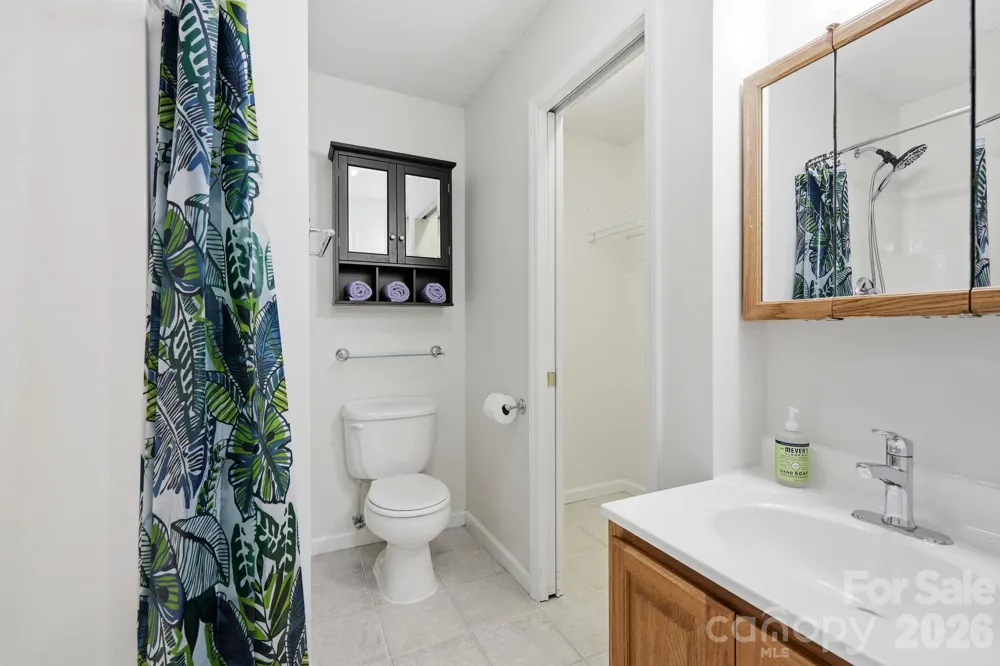 320 Meadowbrook Drive Canton, NC 28716