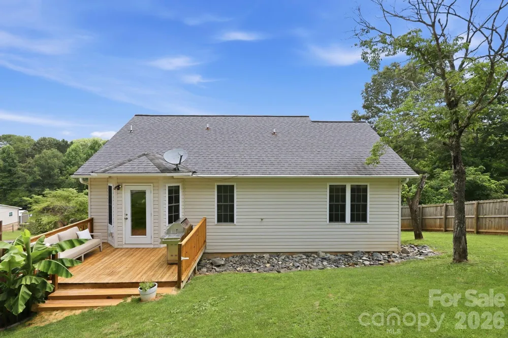 320 Meadowbrook Drive Canton, NC 28716