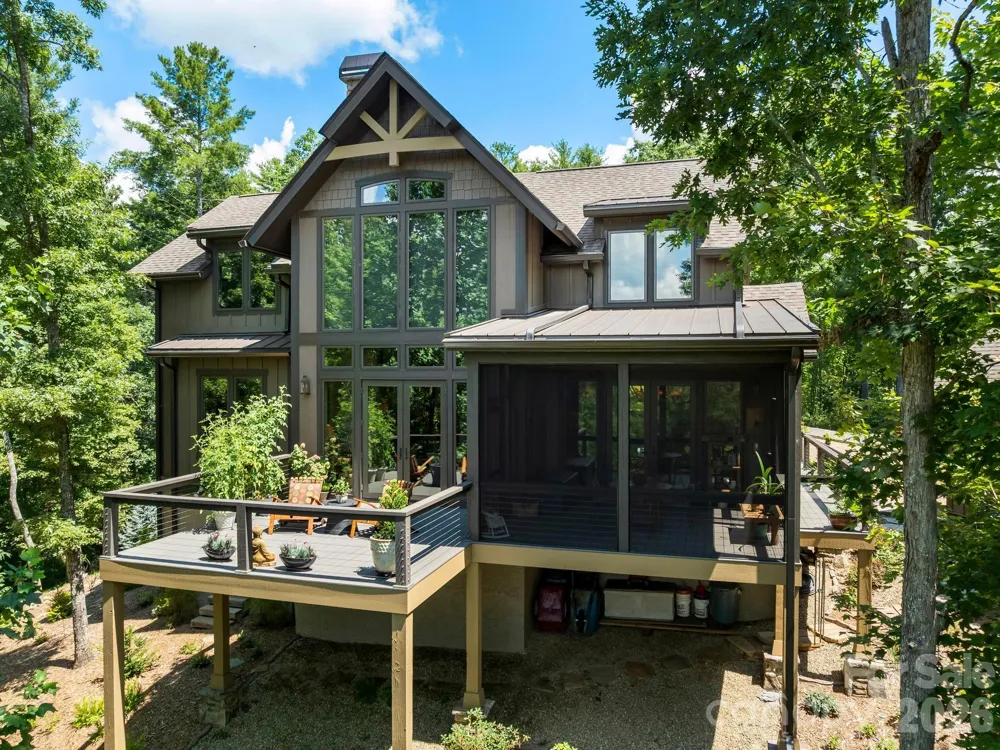174 Dancing Wind Lane Marshall, NC 28753