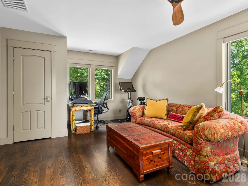 174 Dancing Wind Lane Marshall, NC 28753