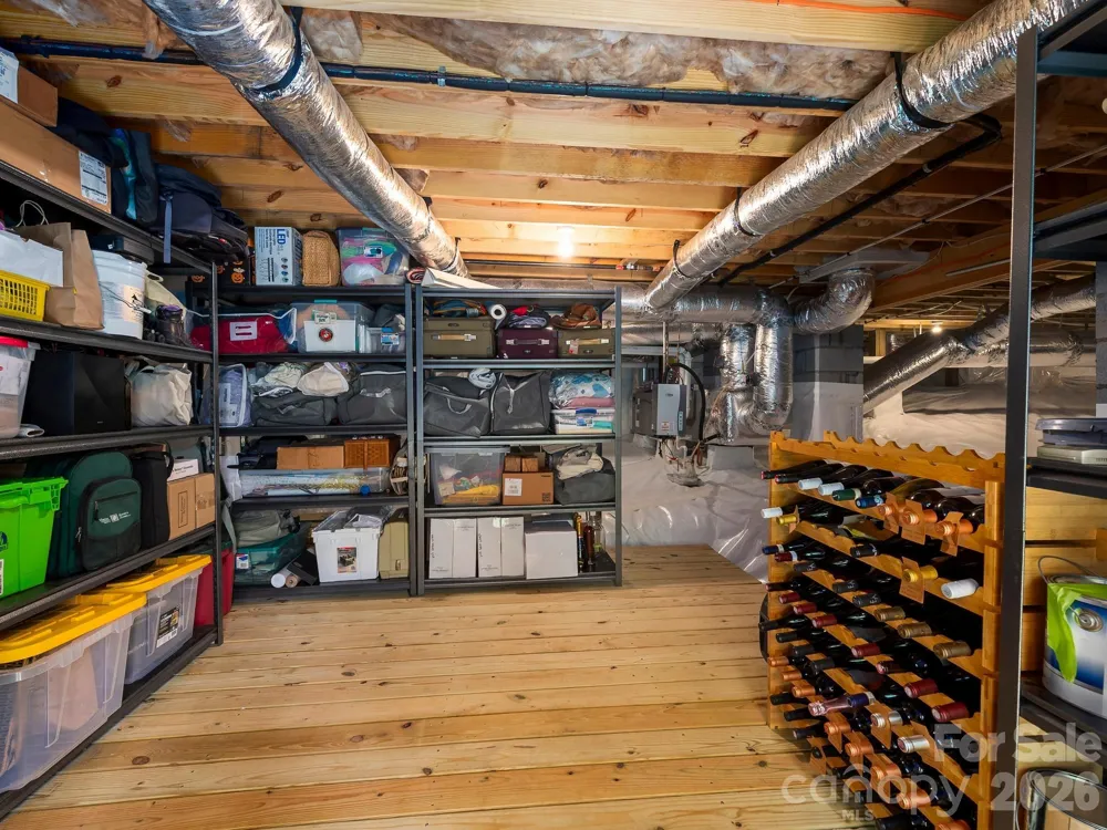 174 Dancing Wind Lane Marshall, NC 28753
