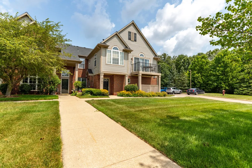 3151 Primrose Lane Ypsilanti, MI 48197