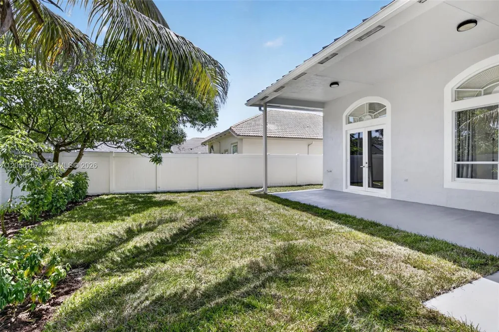 13791 NW 23rd St Pembroke Pines, FL 33028