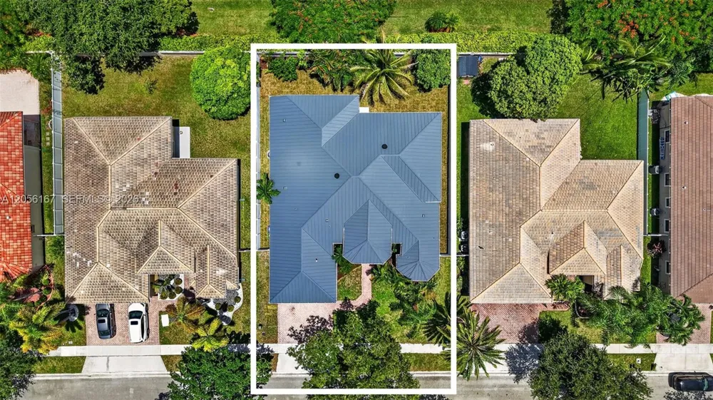 13791 NW 23rd St Pembroke Pines, FL 33028