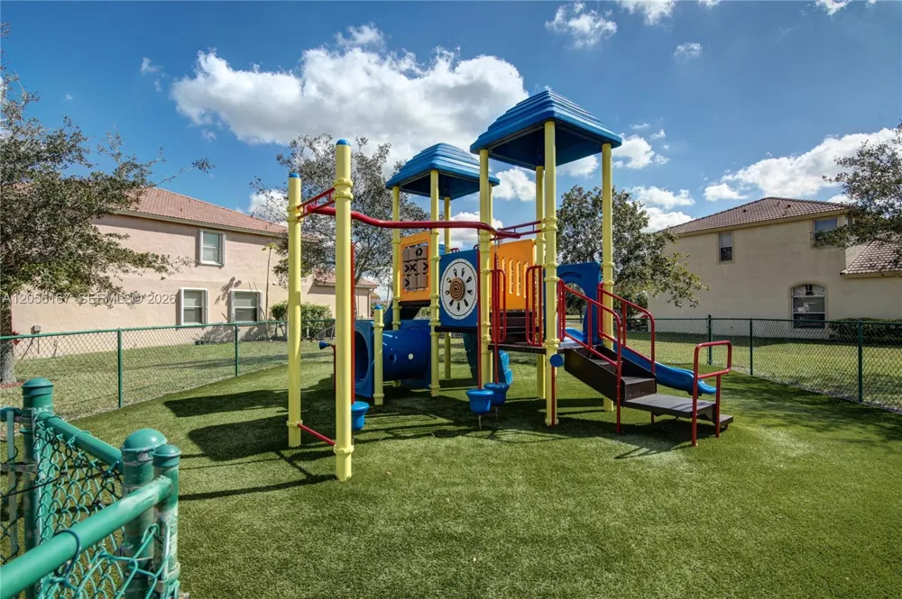 13791 NW 23rd St Pembroke Pines, FL 33028