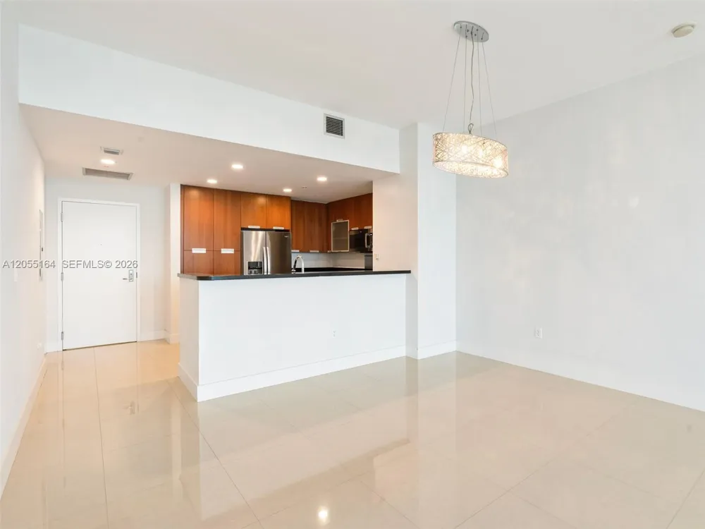 7901 Hispanola Ave #1905 North Bay Village, FL 33141