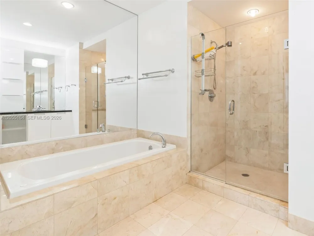 7901 Hispanola Ave #1905 North Bay Village, FL 33141