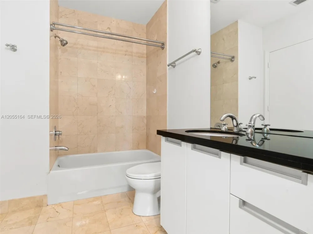 7901 Hispanola Ave #1905 North Bay Village, FL 33141
