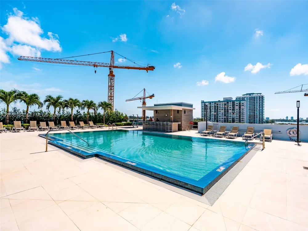 7901 Hispanola Ave #1905 North Bay Village, FL 33141