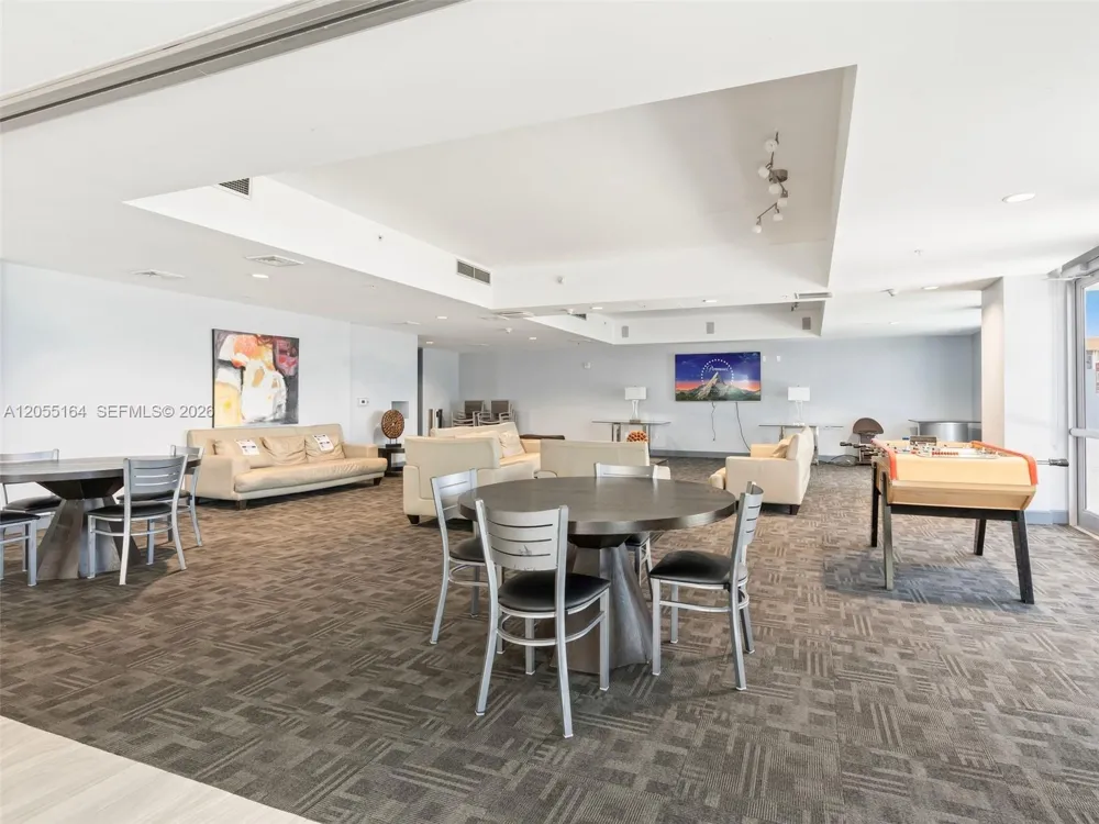 7901 Hispanola Ave #1905 North Bay Village, FL 33141