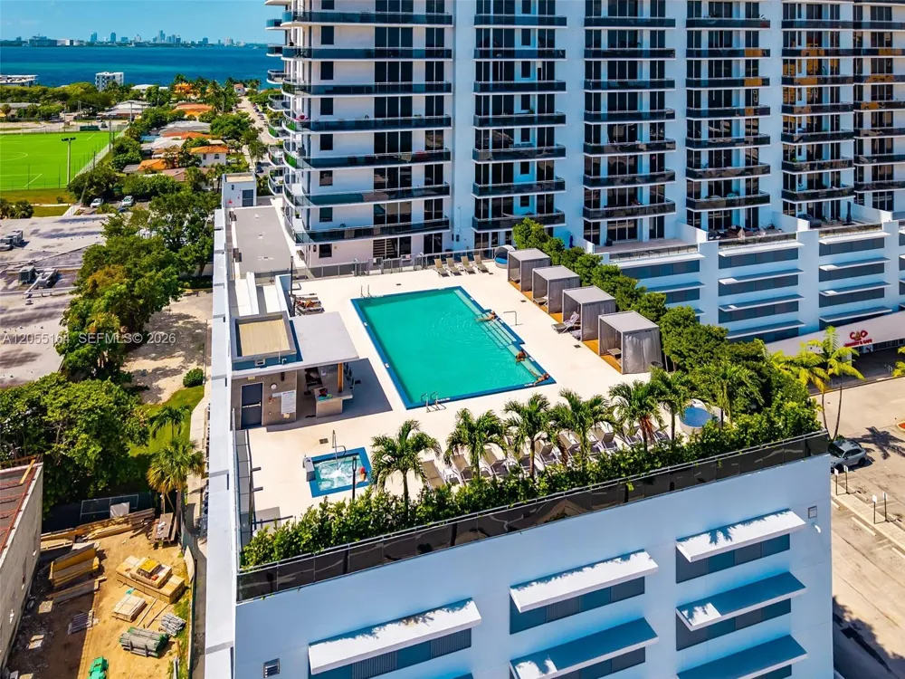 7901 Hispanola Ave #1905 North Bay Village, FL 33141