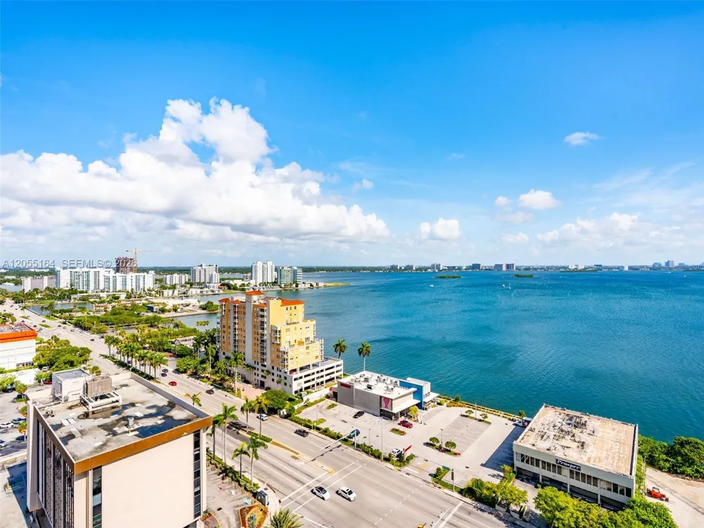 7901 Hispanola Ave #1905 North Bay Village, FL 33141