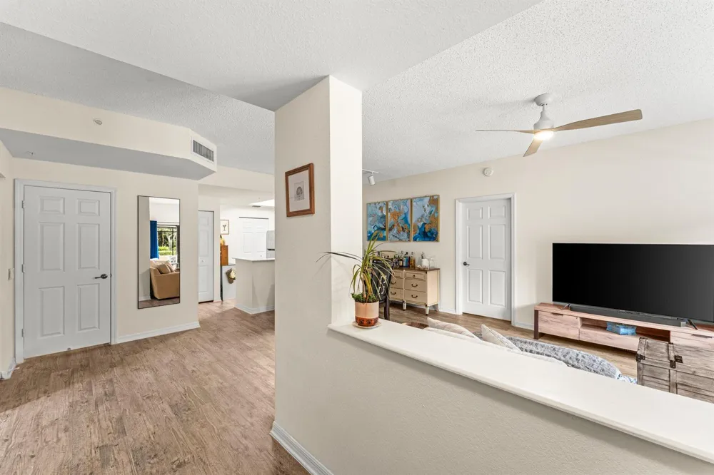 2801 SARENTO PLACE #102 Palm Beach Gardens, FL 33410