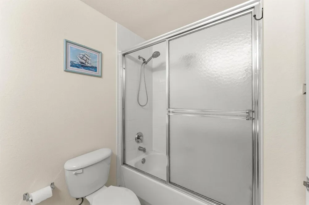 2801 SARENTO PLACE #102 Palm Beach Gardens, FL 33410