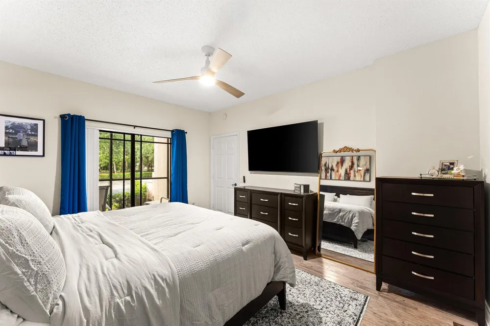 2801 SARENTO PLACE #102 Palm Beach Gardens, FL 33410