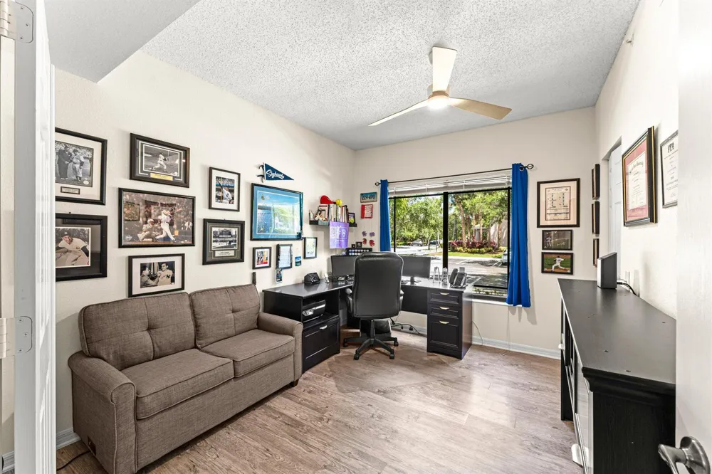 2801 SARENTO PLACE #102 Palm Beach Gardens, FL 33410