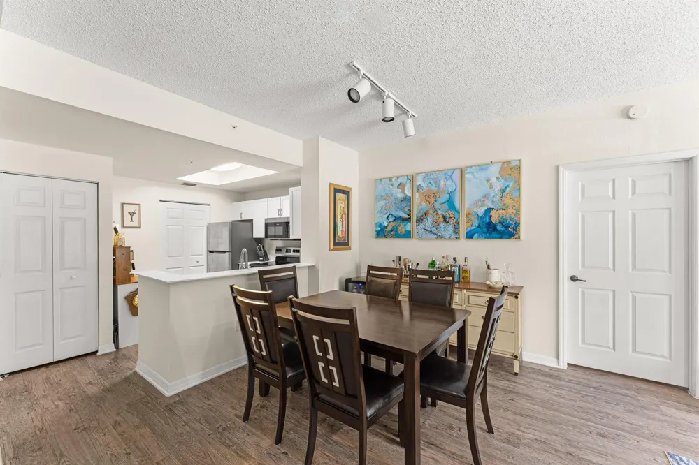 2801 SARENTO PLACE #102 Palm Beach Gardens, FL 33410