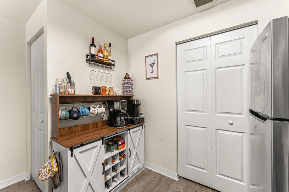 2801 SARENTO PLACE #102 Palm Beach Gardens, FL 33410