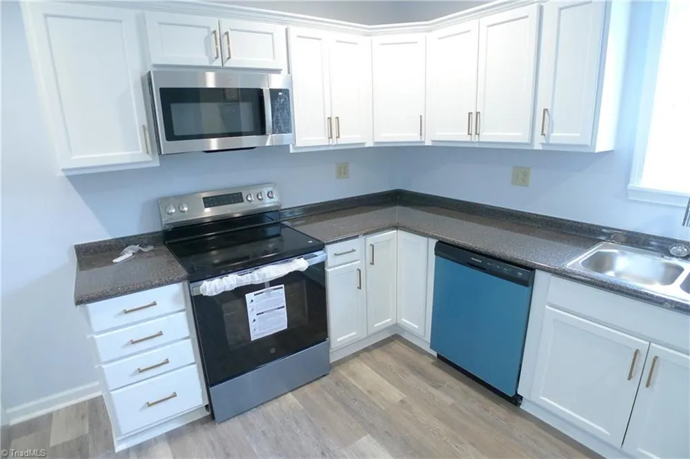 221 Duke Street Cooleemee, NC 27014