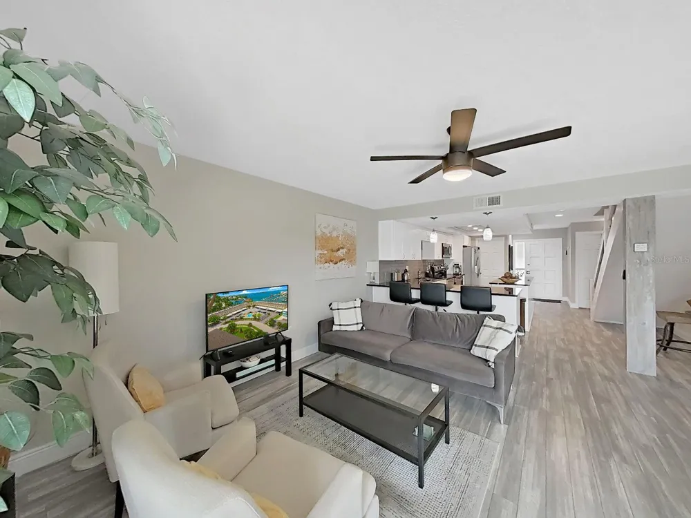 433 S PAULA DRIVE #18 Dunedin, FL 34698