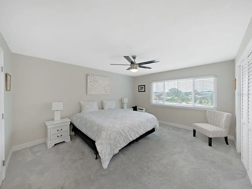433 S PAULA DRIVE #18 Dunedin, FL 34698