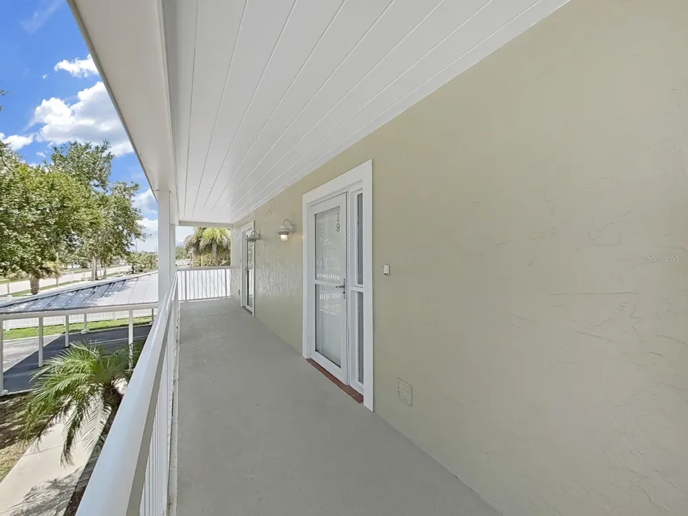 433 S PAULA DRIVE #18 Dunedin, FL 34698