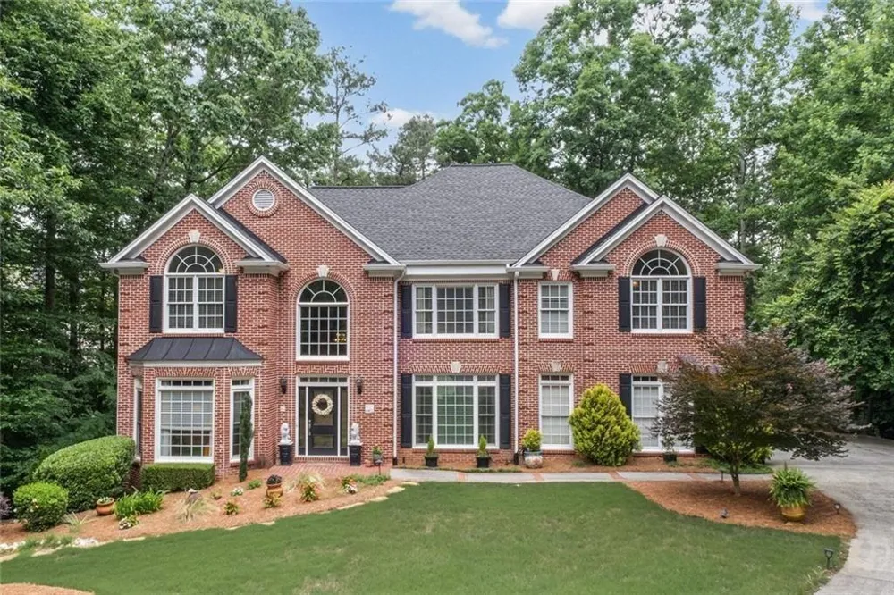 480 Fawn Glen Drive Roswell, GA 30075